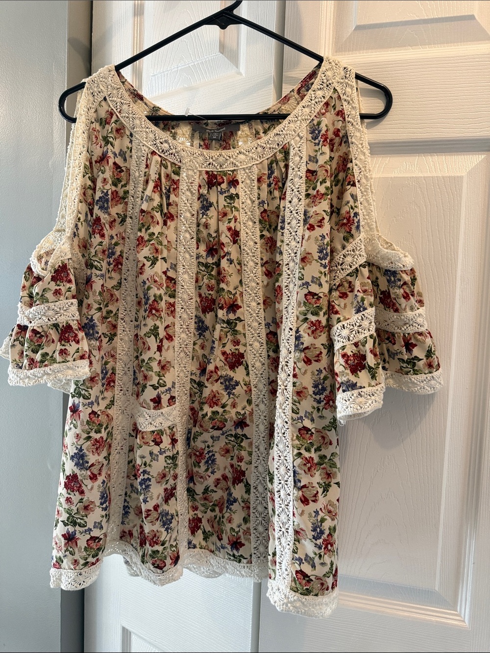 Anthropologie Cream Floral Cold-Shoulder Lace Blouse with Red & Blue Flowers